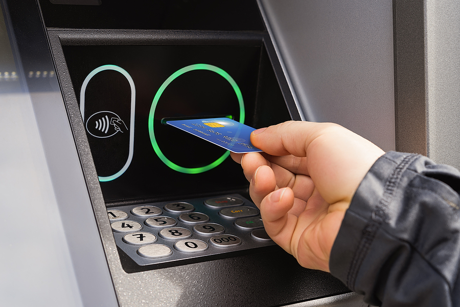 Withdrawing money from a bank during an Illinois divorce